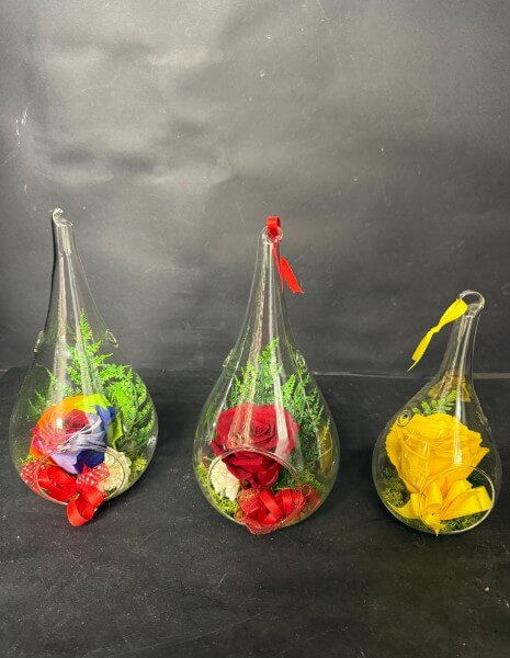 Goccia con rosa stabilizzata  Goccia con rosa stabilizzata